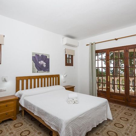 Villa Nineta Son Bou Luaran gambar